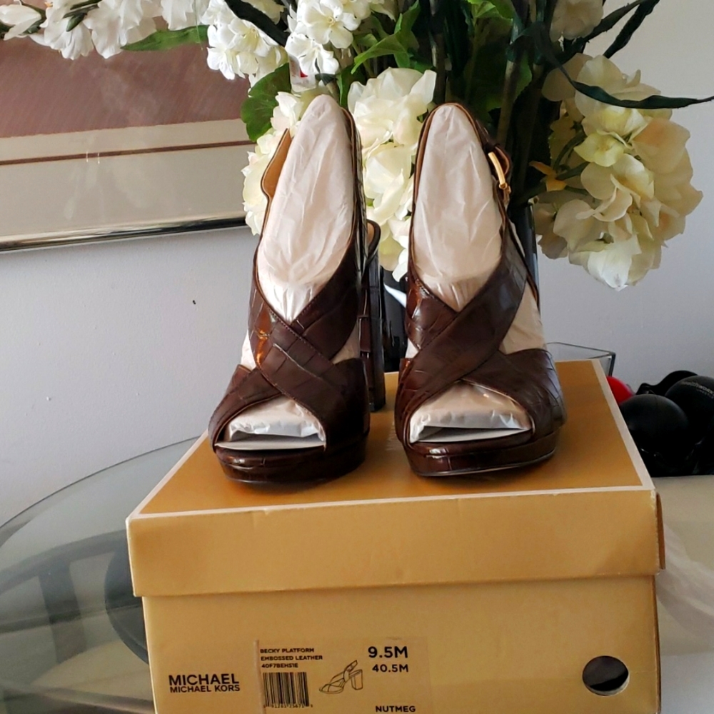 Michael kors platform Sandal shoes